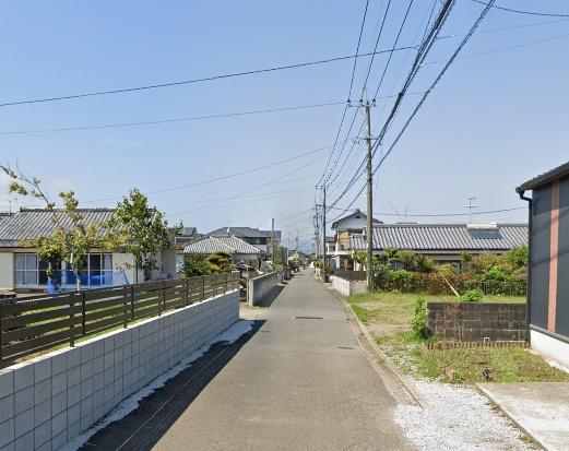 　前面道路含む現地写真　