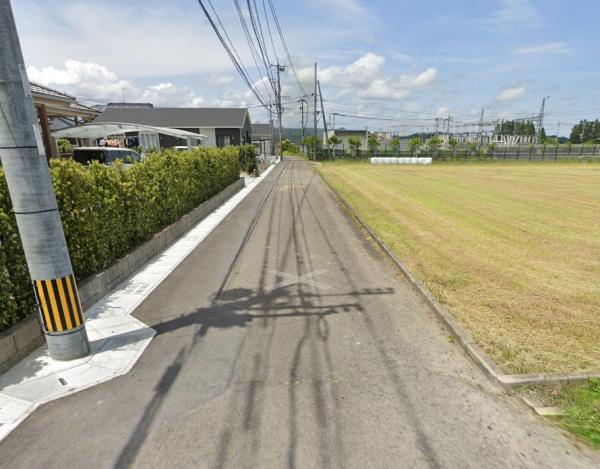 　前面道路含む現地写真　