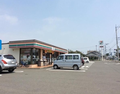 　セブンイレブン宮崎潮見町店（コンビニ）／589m　
