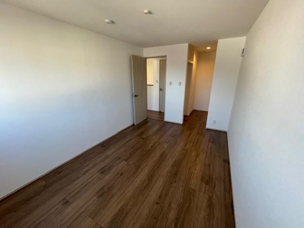 　子供部屋　子供部屋の温かみがあります