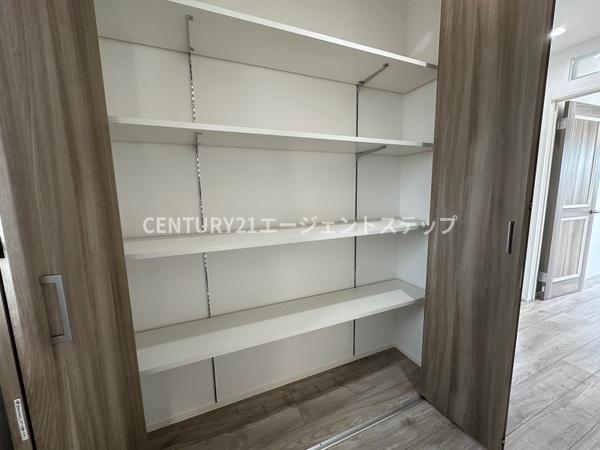 　収納　収納カテゴリの便利な棚です