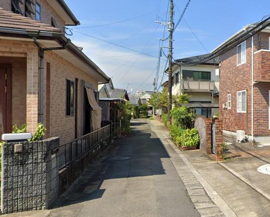 　前面道路含む現地写真　