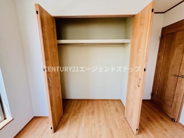 　収納　収納スペースが広めです