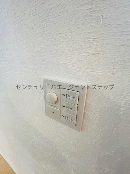 　構造・工法・仕様　