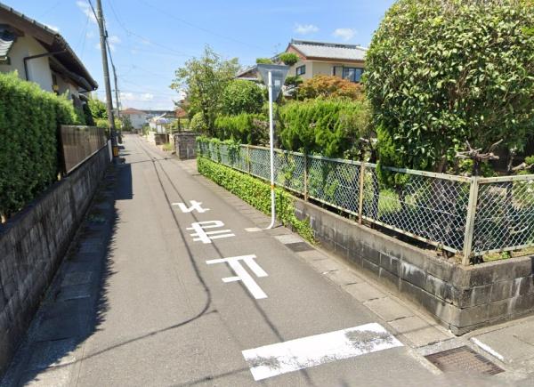 　前面道路含む現地写真　