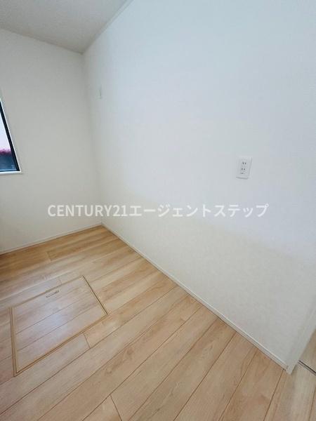 　その他内観　キッチン床下収納