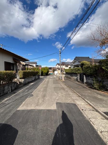 　前面道路含む現地写真　