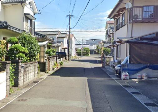 　前面道路含む現地写真　