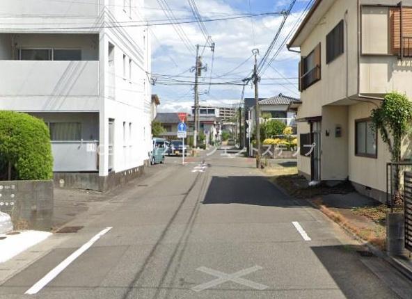 　前面道路含む現地写真　