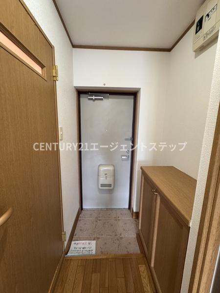 A-STEP新名爪　玄関　