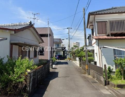　前面道路含む現地写真　