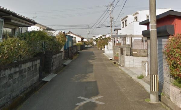 　前面道路含む現地写真　