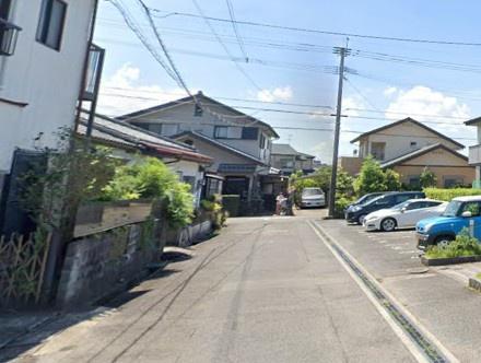 　前面道路含む現地写真　