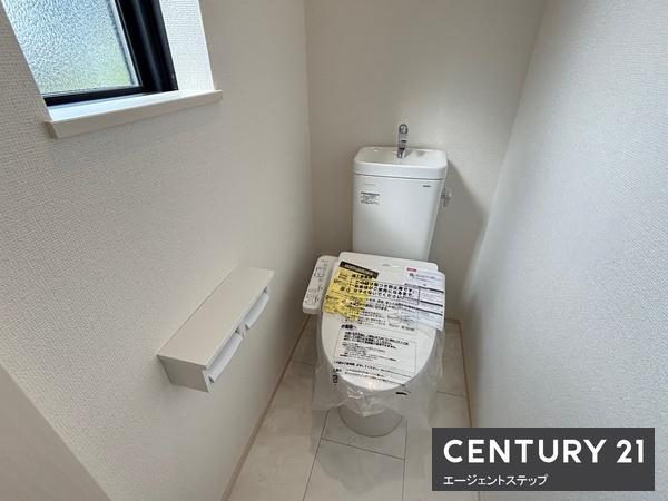 　トイレ　2階トイレ