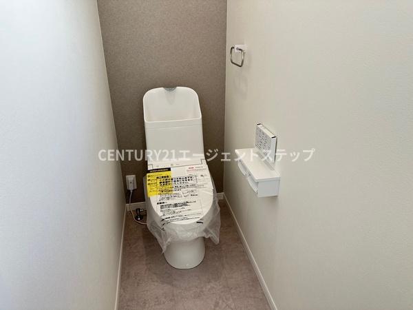 　トイレ　2階トイレ
