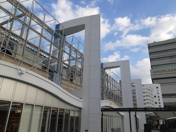 ローウェルズ３番館　宮崎駅（駅）／1700m　