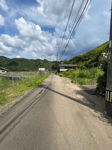 　前面道路含む現地写真　