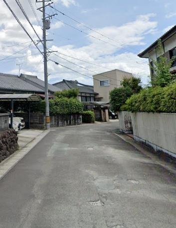 　前面道路含む現地写真　