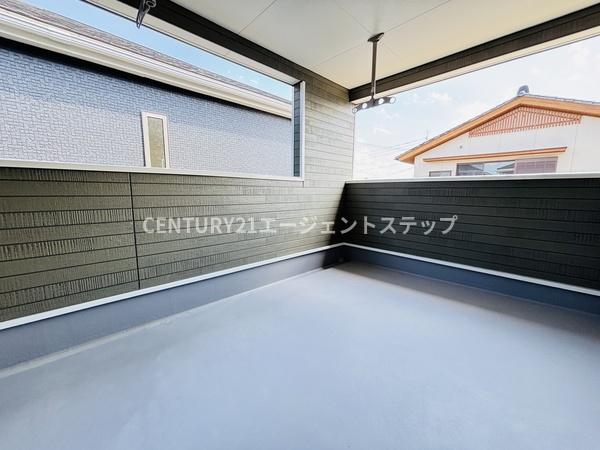 　バルコニー　開放感のあるバルコニーです