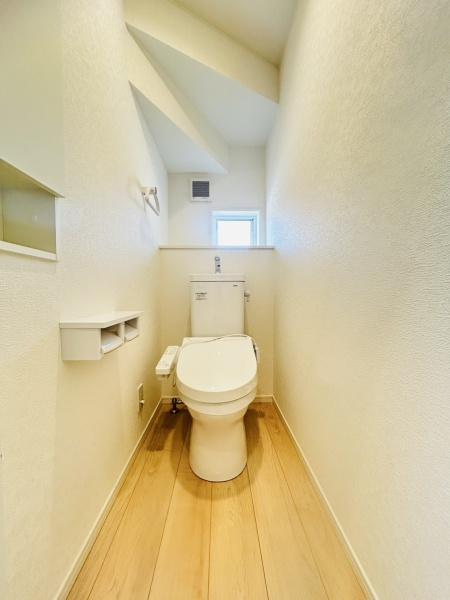 　トイレ　ナチュラルなトイレ空間です
