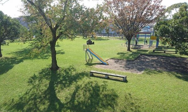 　片平公園（公園）／1873m　