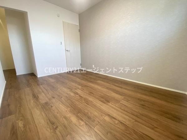 　寝室　洋室の落ち着いた空間です