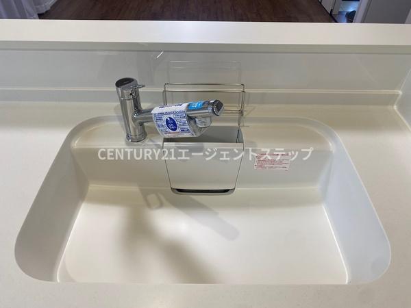 　キッチン　清潔感のあるキッチンです