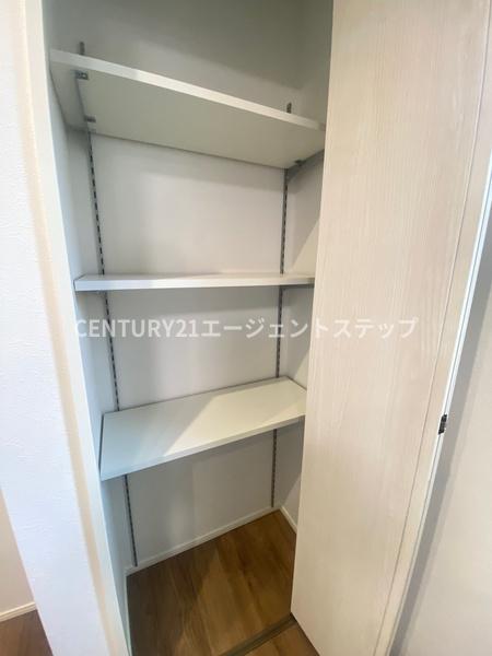 　収納　収納スペースが充実しています