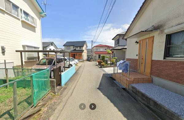 　前面道路含む現地写真　
