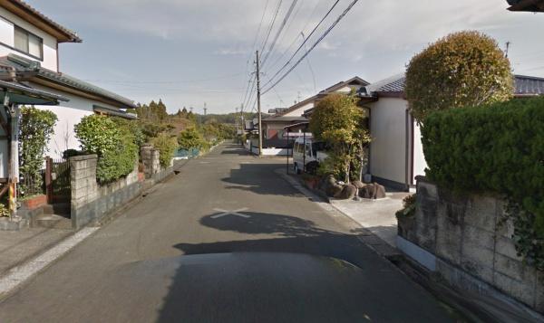 　前面道路含む現地写真　