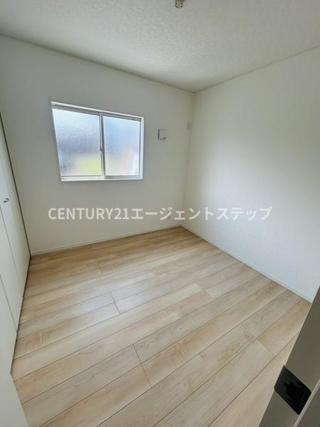　洋室　明るさが魅力の洋室です