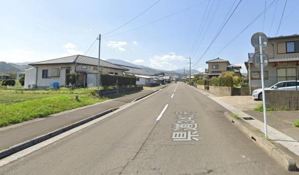 　前面道路含む現地写真　前面道路が広い現地写真です