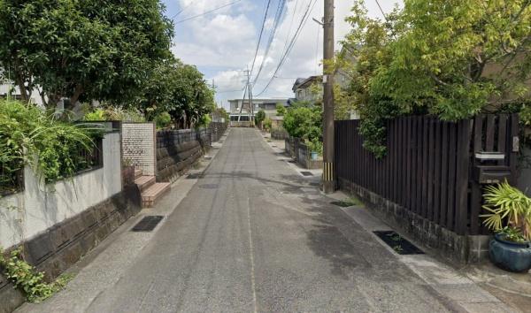 　前面道路含む現地写真　