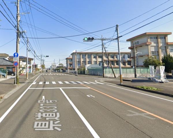 　前面道路含む現地写真　