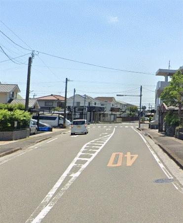 　前面道路含む現地写真　