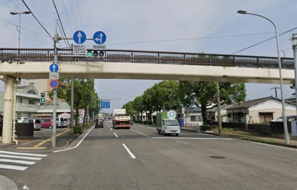 　前面道路含む現地写真　