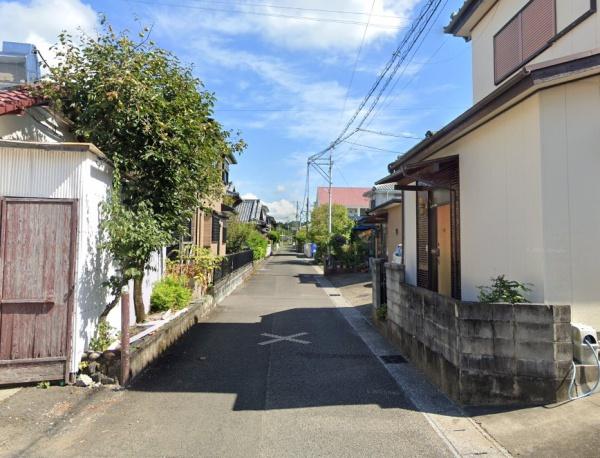 　前面道路含む現地写真　