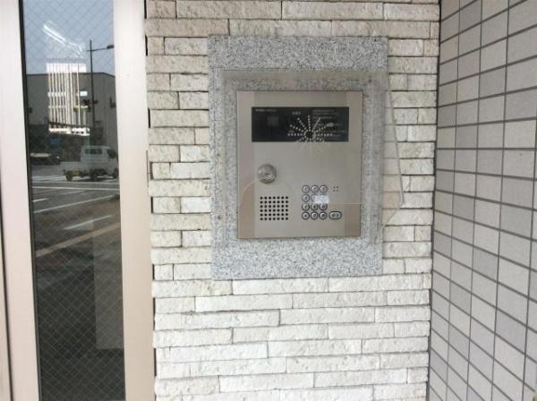 　エントランス　オートロック