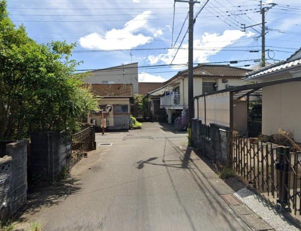　前面道路含む現地写真　