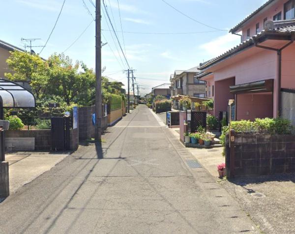 　前面道路含む現地写真　