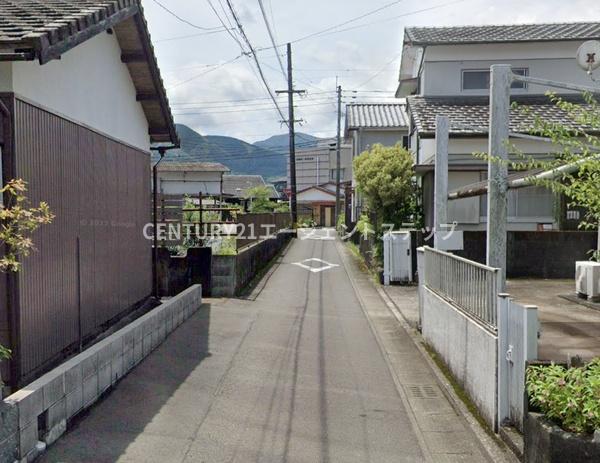 　前面道路含む現地写真　