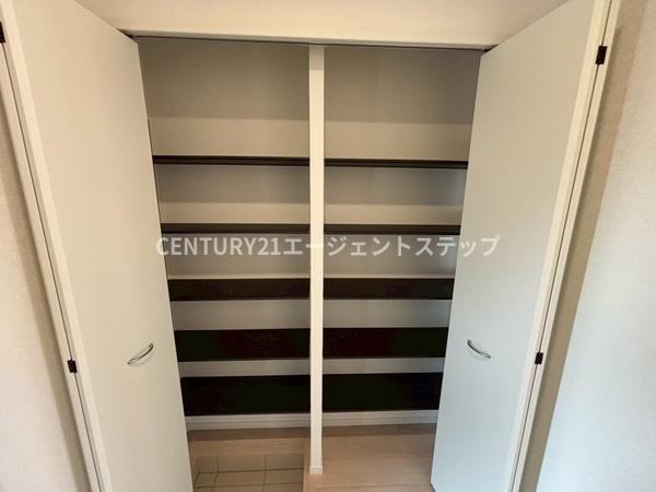 　収納　収納スペースが充実しています