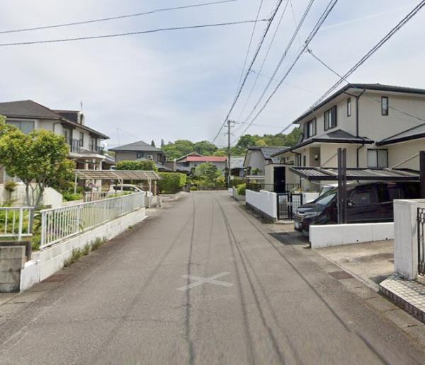 　前面道路含む現地写真　