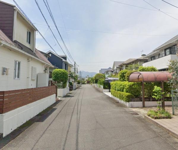 　前面道路含む現地写真　