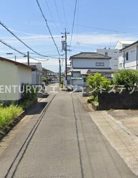 　前面道路含む現地写真　