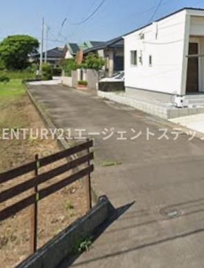 　前面道路含む現地写真　