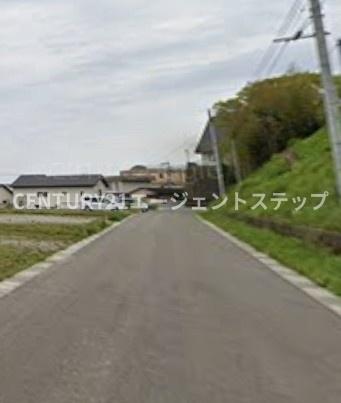 　前面道路含む現地写真　