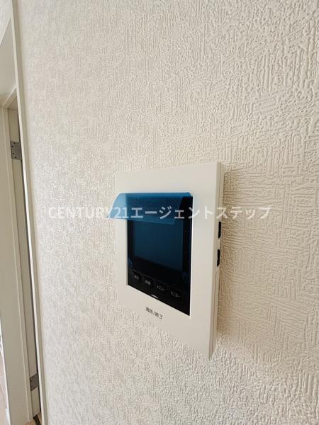 　防犯設備　インターホン付き設備です