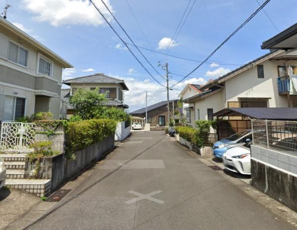 　前面道路含む現地写真　