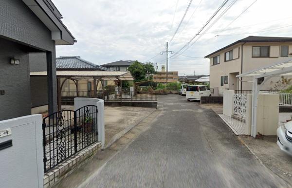 　前面道路含む現地写真　